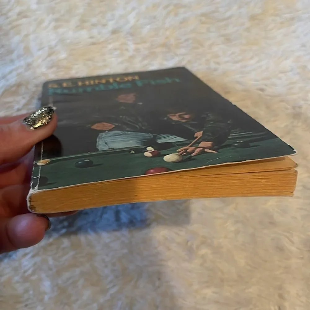 S.E Hinton rumble fish paperback book
